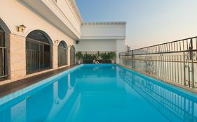 Daphovina Hotel